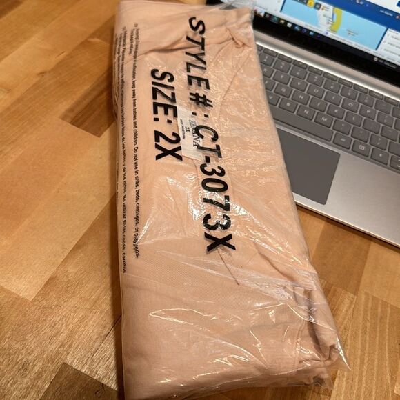 ZENANA OUTFITTERS BOYFRIEND TEE SHIRT IN PEACH COLOR - Picture 4 of 5